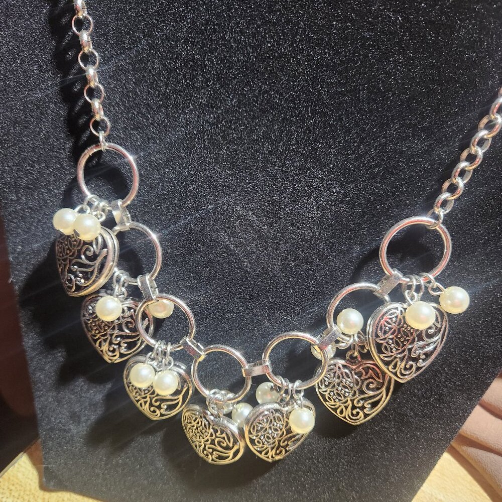 Heart charm necklace
